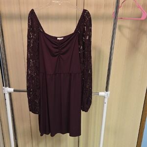 Elegant Lace Sleeve Burgundy Dress